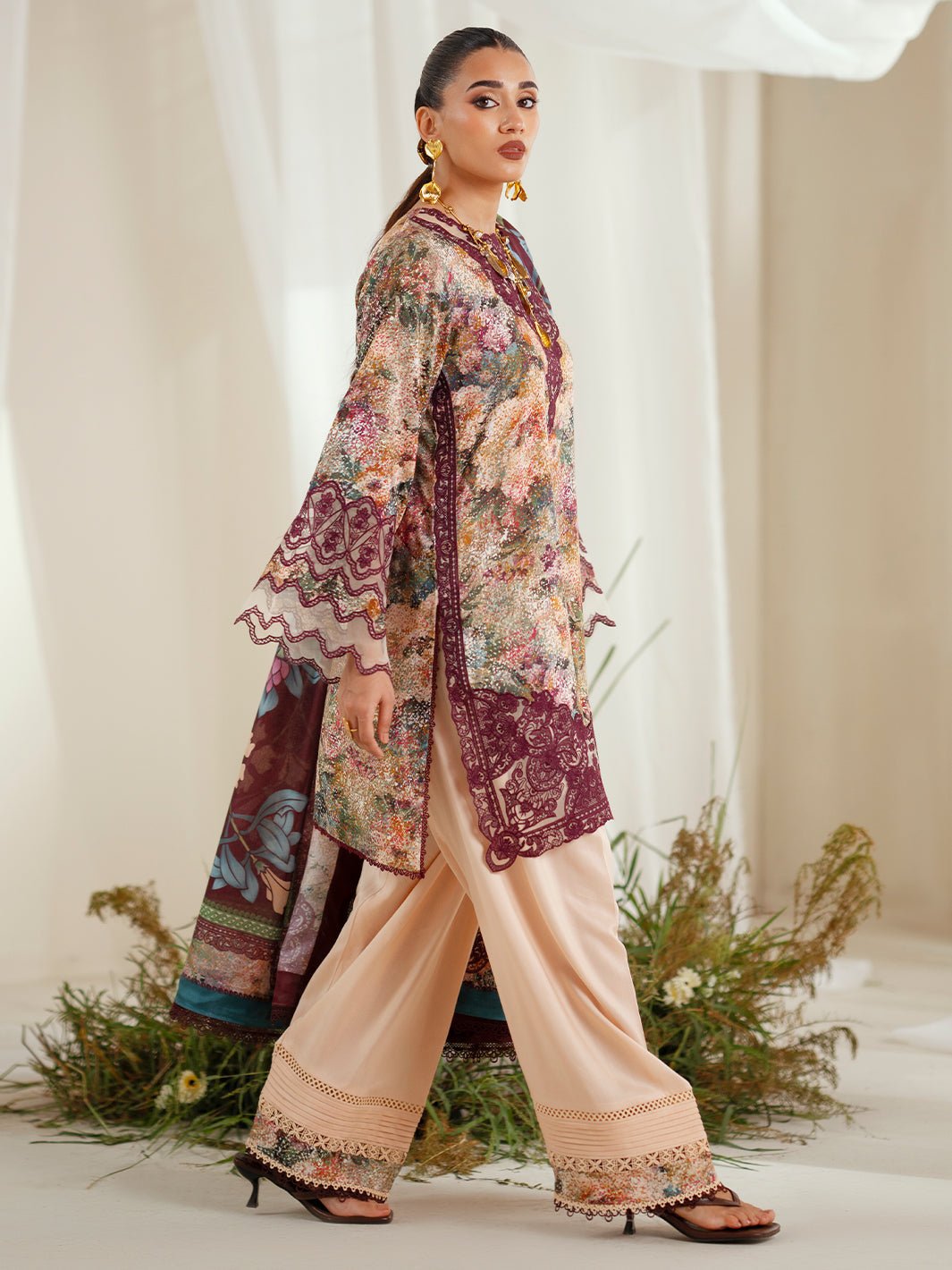 Bin Ilyas | Eres Bonita Viscose 25 | 1104 - B - is Light Skin dress from Bin Ilyas - Ladies Clothes - Maria Faisal