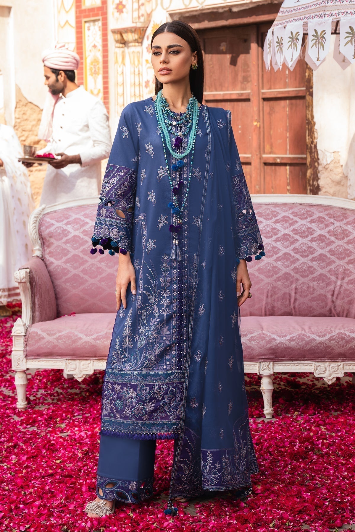 Alizeh | Rawayat Luxury Lawn 24 | Shehnaaz - Waniyas