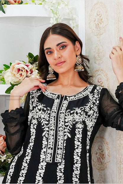 Panache | Pret | Black Grace by Maria Faisal - Registered Vendor of : Panache By Mona - type : Ladies Clothes - 100% original wedding dresses