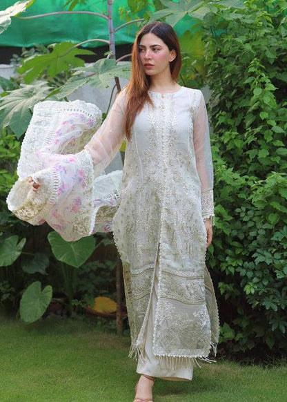 Meeral | Wedding Formals | Huns-e-Nazar by Maria Faisal - Registered Vendor of : Meeral - type : Ladies Clothes - 100% original wedding dresses