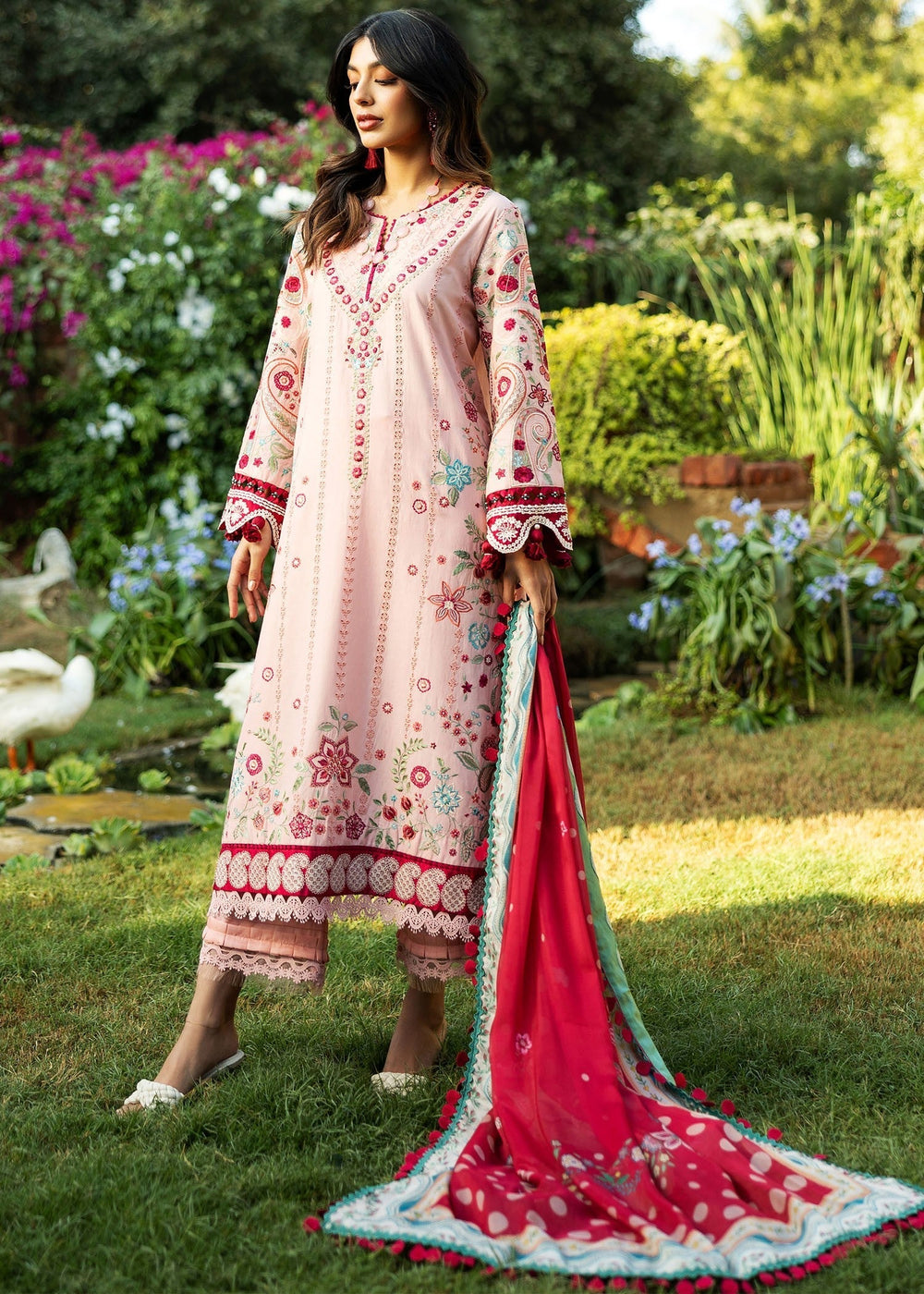 Sadaf Fawad Khan | Siraa Lawn 25 | PAISLEY GARDEN - B by Maria Faisal - Registered Vendor of : Sadaf Fawad Khan - type : Ladies Clothes - 100% original wedding dresses