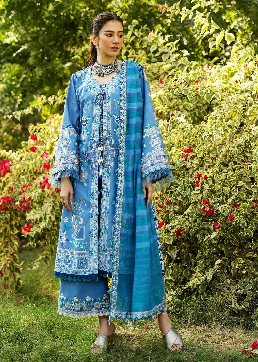 Sadaf Fawad Khan | Siraa Lawn 25 | WISTERIA - A by Maria Faisal - Registered Vendor of : Sadaf Fawad Khan - type : Ladies Clothes - 100% original wedding dresses