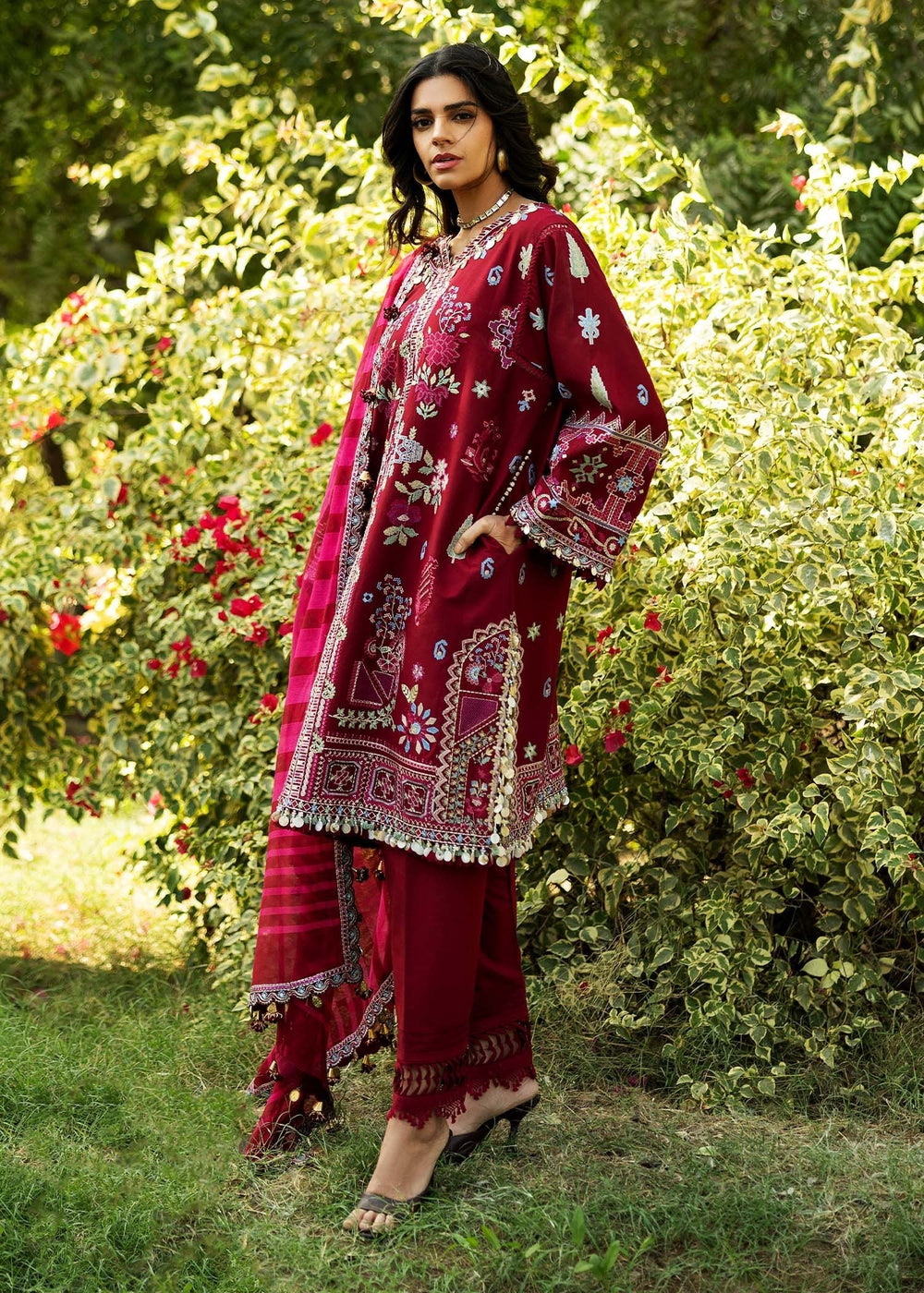 Sadaf Fawad Khan | Siraa Lawn 25 |WISTERIA - B by Maria Faisal - Registered Vendor of : Sadaf Fawad Khan - type : Ladies Clothes - 100% original wedding dresses