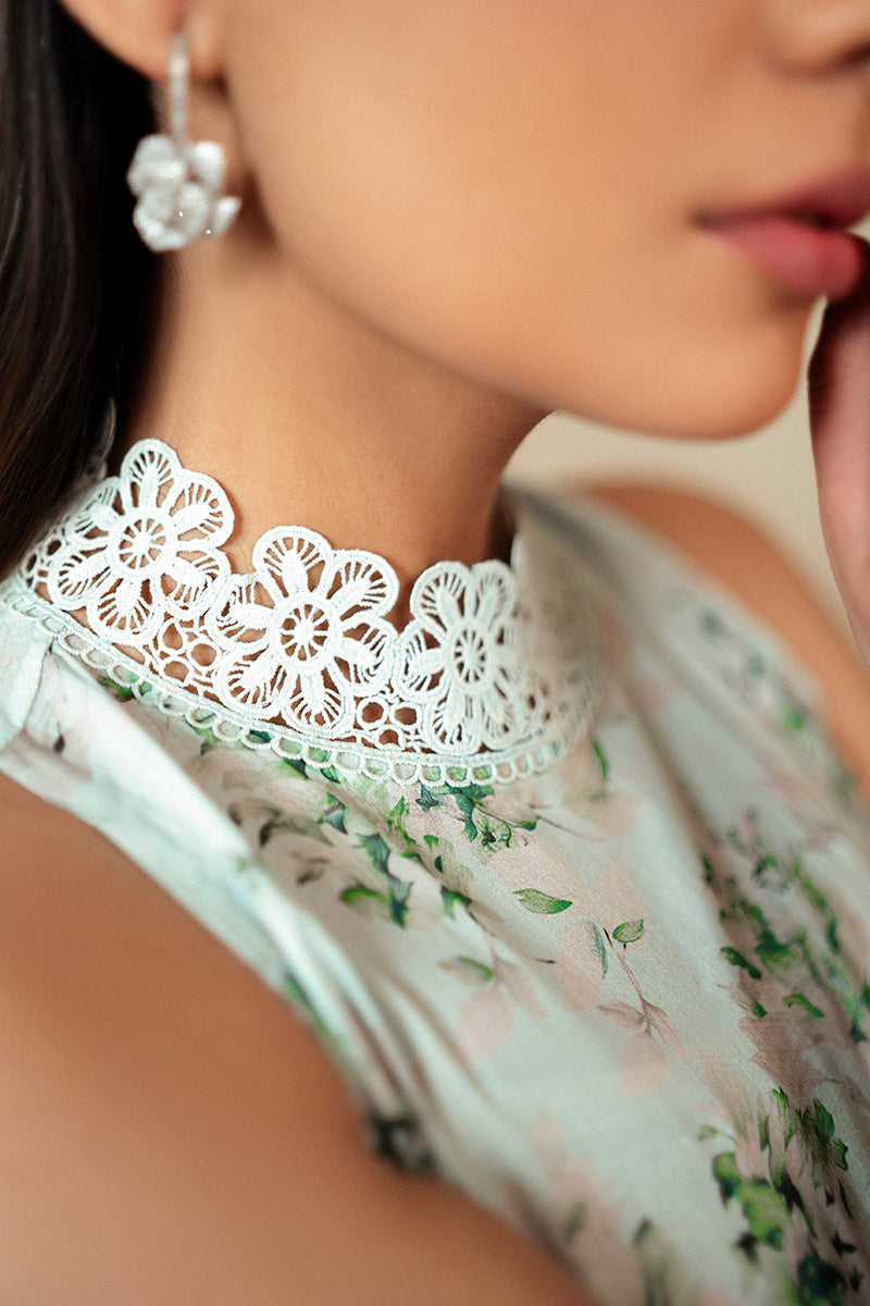 Cross Stitch | Daily Lawn 24 | ROSE GARLAND-3 PIECE LAWN SUIT - Ladies Clothes - Maria Faisal