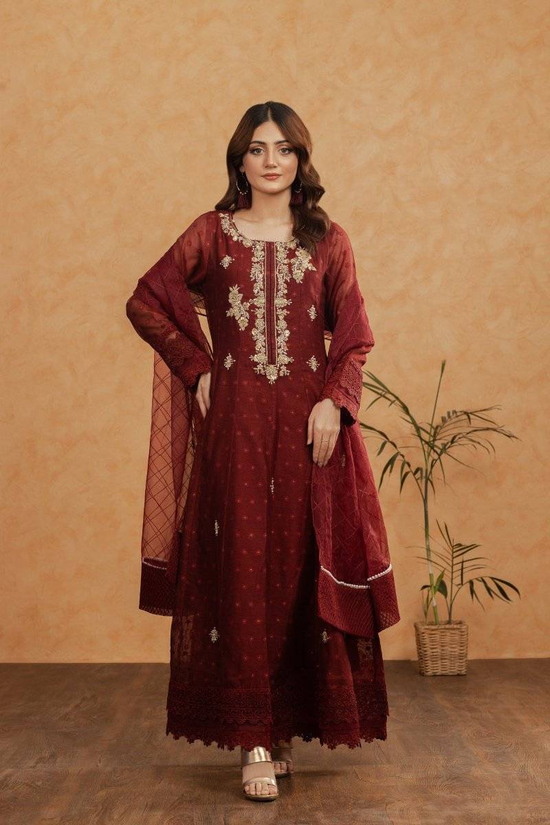 Panache | Pret | Crown by Maria Faisal - Registered Vendor of : Panache By Mona - type : Ladies Clothes - 100% original wedding dresses