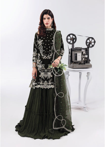 Sardinia | Lamore Luxury Handwork Edit 25 | Black Swan - Wedding Dress - available at Maria Faisal in UK and USA.