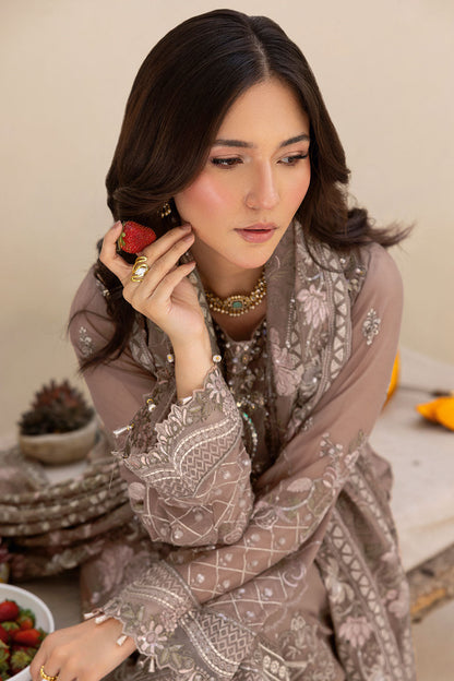 Ramsha | Dastaan Formals | T-504 - Formal Dress - available at Maria Faisal in UK and USA.