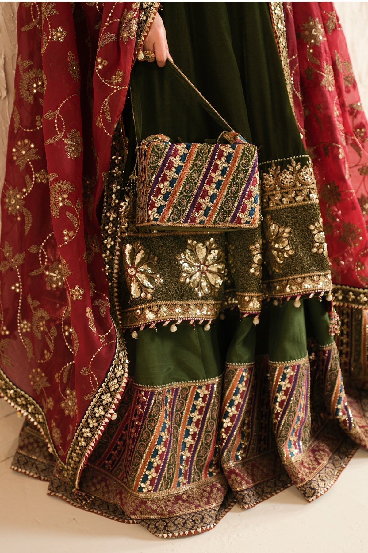 Jazmin | Velvet Edit 24 | Velvet Formal VF-2036 - Ladies Clothes - Maria Faisal