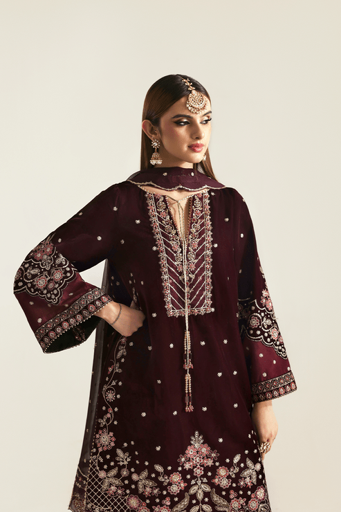 Emaan Adeel | Zarposh Velvet 25 | KANWAL - Formal Wear - available at Maria Faisal in UK and USA