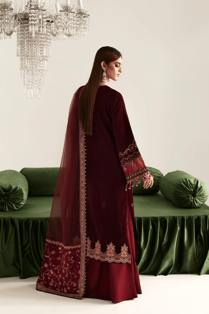 Emaan Adeel | Zarposh Velvet 25 | NADIRA - Formal Wear - available at Maria Faisal in UK and USA