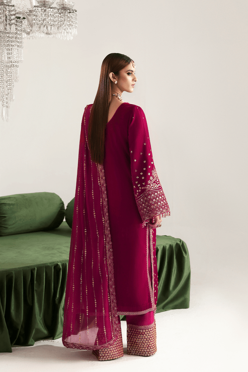 Emaan Adeel | Zarposh Velvet 25 | SHAHNAZ - Formal Wear - available at Maria Faisal in UK and USA