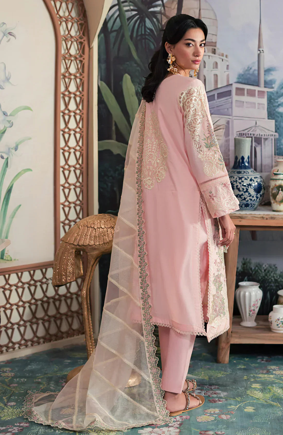 Emaan Adeel | Ayra Luxury Lawn 24 | AR-01 - Ladies Clothes - Maria Faisal