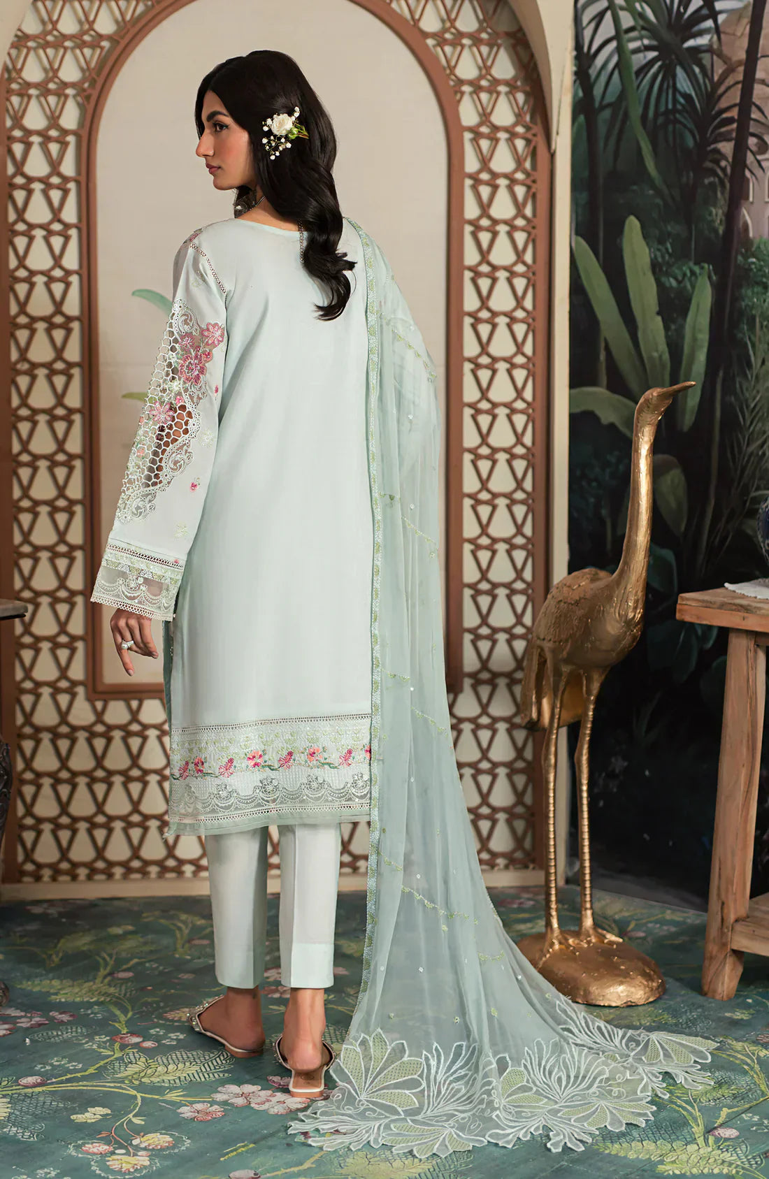 Emaan Adeel | Ayra Luxury Lawn 24 | AR-07 - Ladies Clothes - Maria Faisal
