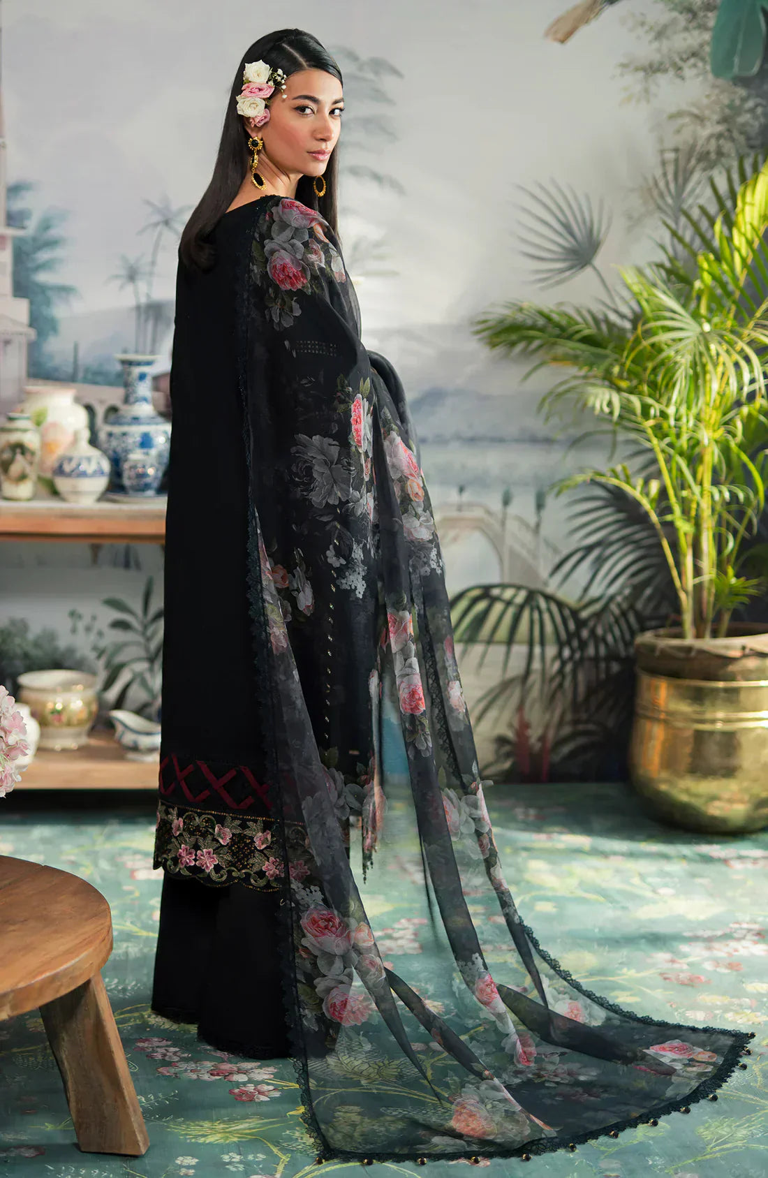 Emaan Adeel | Ayra Luxury Lawn 24 | AR-05