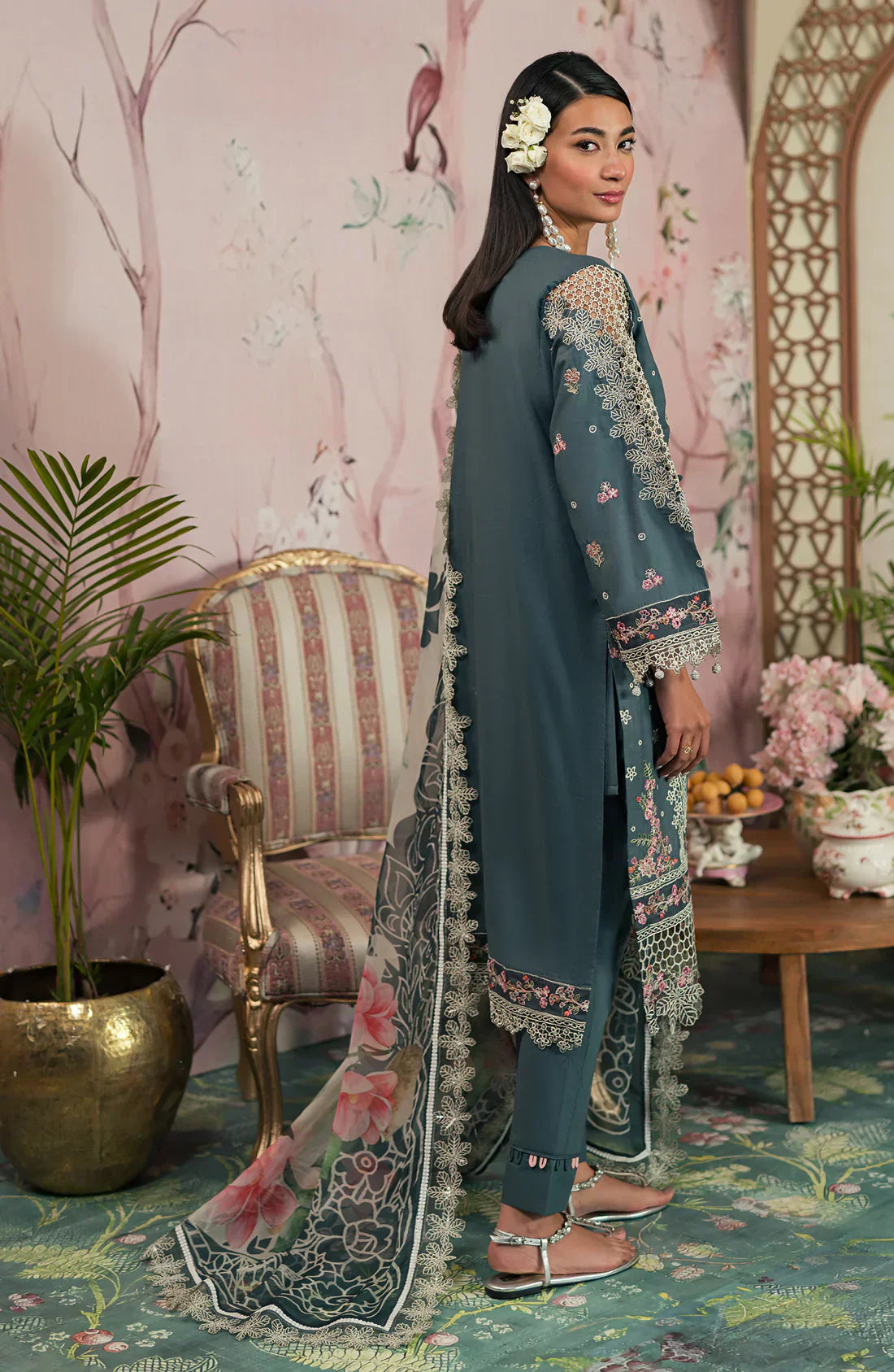 Emaan Adeel | Ayra Luxury Lawn 24 | AR-09 - Ladies Clothes - Maria Faisal