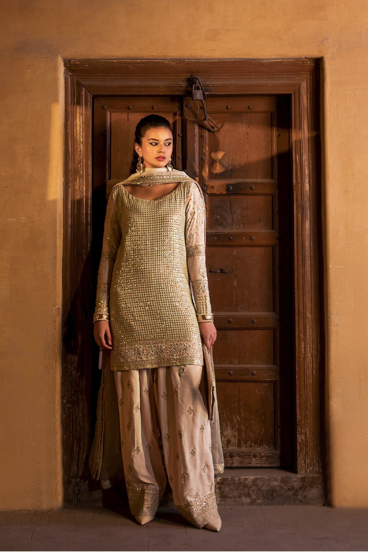 Erum Khan | Shezadian Luxe Formals | ZEB UN NISA - Waniyas