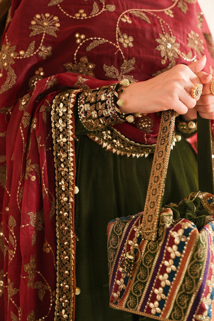 Jazmin | Velvet Edit 24 | Velvet Formal VF-2036 - Ladies Clothes - Maria Faisal