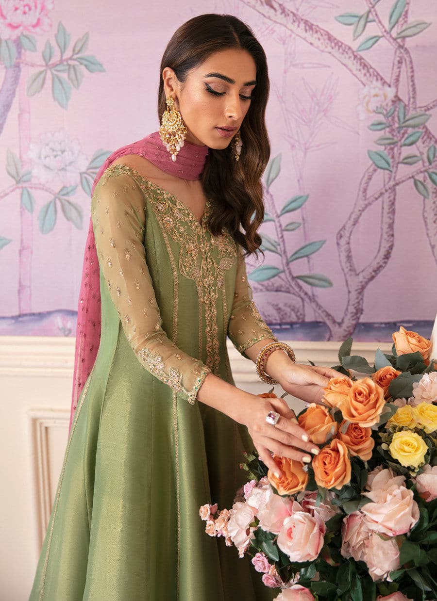 Farah Talib Aziz | Mayna Festive Luxe | ANISA APPLE GREEN