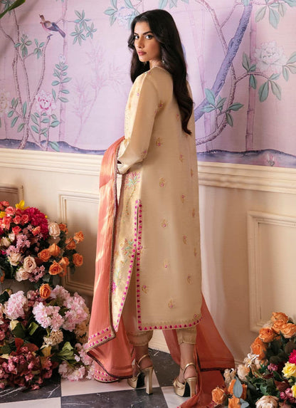 Farah Talib Aziz | Mayna Festive Luxe | NAROOD GOLD