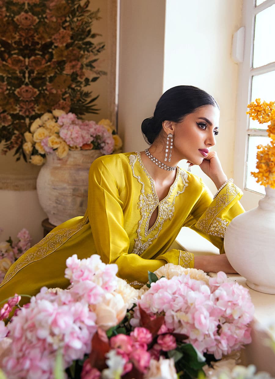 Farah Talib Aziz | Mayna Festive Luxe | Veesta Lime