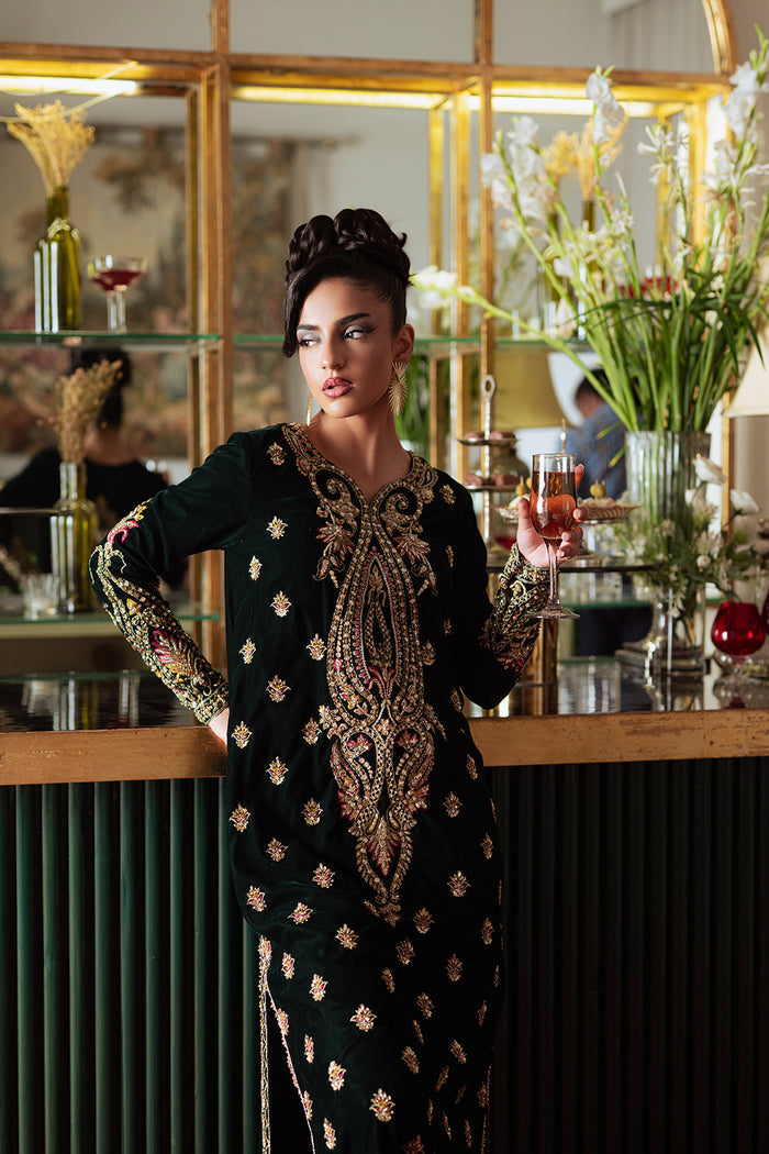 Saira Rizwan | Velvet Pret 25 | EMERA-SRVP25-10 - Formal Dress - available at Maria Faisal in UK and USA.