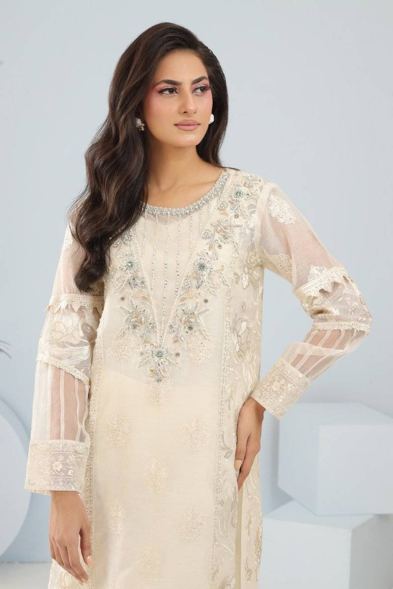 Panache | Pret | Frosty Elegance by Maria Faisal - Registered Vendor of : Panache By Mona - type : Ladies Clothes - 100% original wedding dresses