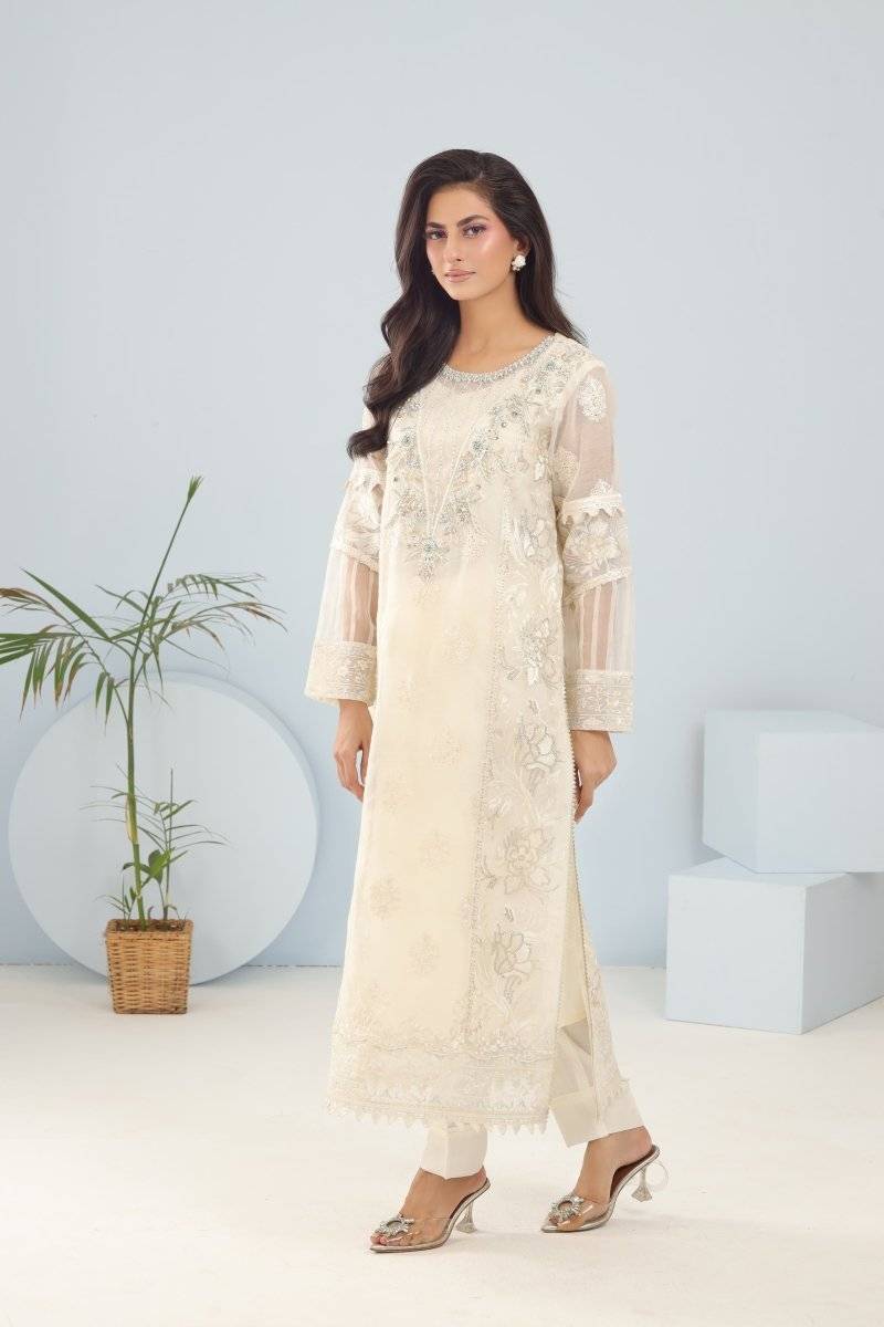 Panache | Pret | Frosty Elegance by Maria Faisal - Registered Vendor of : Panache By Mona - type : Ladies Clothes - 100% original wedding dresses