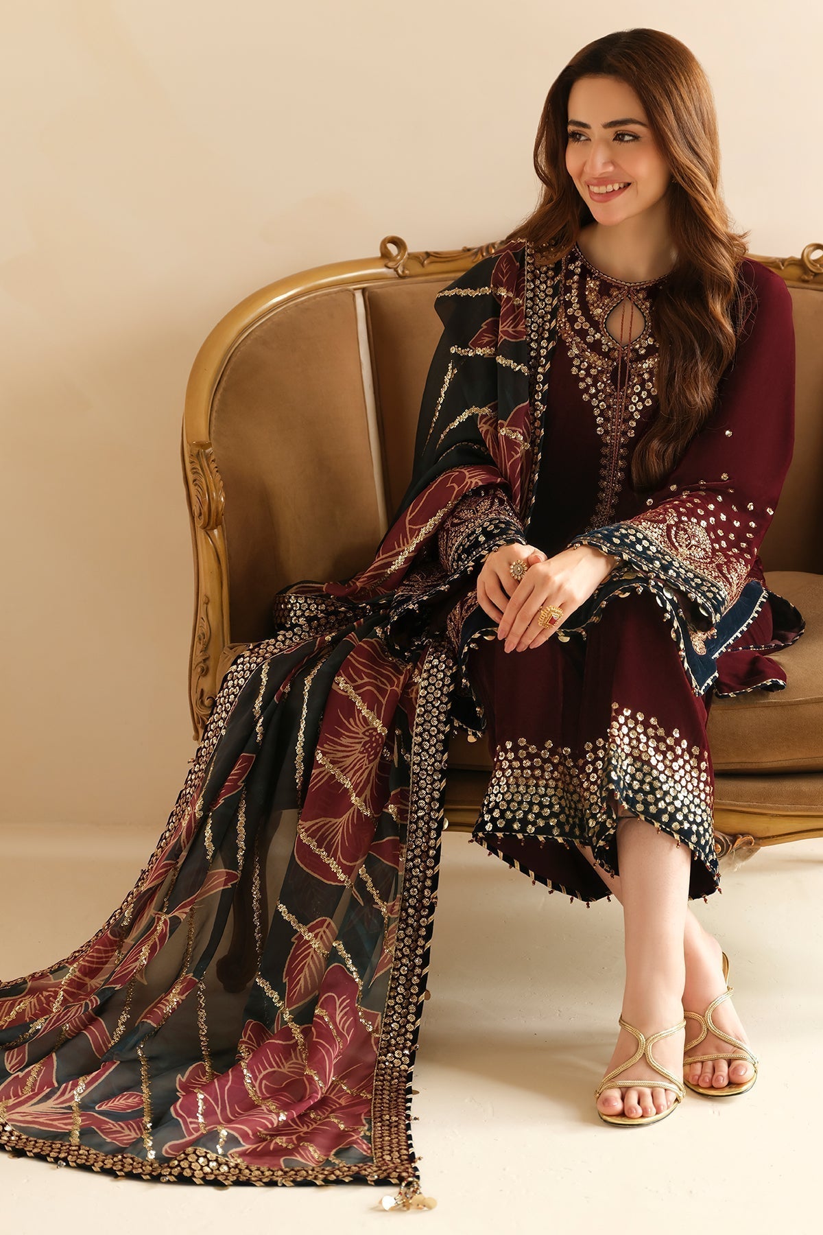 Jazmin | Velvet Edit 24 | Velvet Formal VF-2038 - Ladies Clothes - Maria Faisal