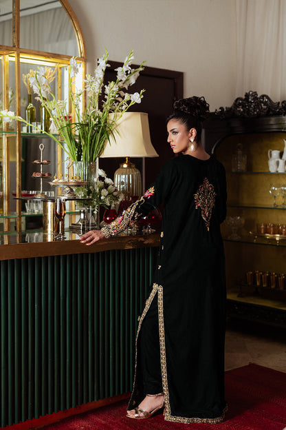 Saira Rizwan | Velvet Pret 25 | EMERA-SRVP25-10 - Formal Dress - available at Maria Faisal in UK and USA.