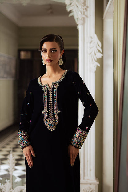 Saira Rizwan | Velvet Pret 25 | ZEHRA-SRVP25-01 - Formal Dress - available at Maria Faisal in UK and USA.