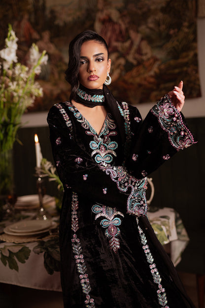 Saira Rizwan | Velvet Pret 25 | ZARQ-SRVP25-03 - Formal Dress - available at Maria Faisal in UK and USA.