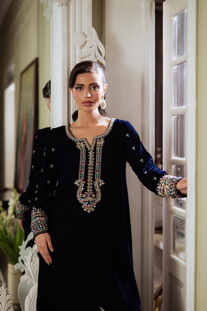 Saira Rizwan | Velvet Pret 25 | ZEHRA-SRVP25-01 - Formal Dress - available at Maria Faisal in UK and USA.
