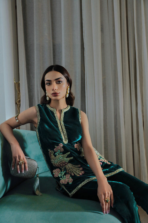 Saira Rizwan | Riona Luxury Formals | Simone - Waniyas