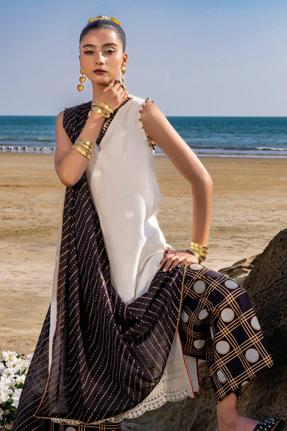 Gul Ahmed | Taara 25 | MJ-42052 by Maria Faisal - Registered Vendor of : Gul Ahmed - type : Ladies Clothes - 100% original wedding dresses