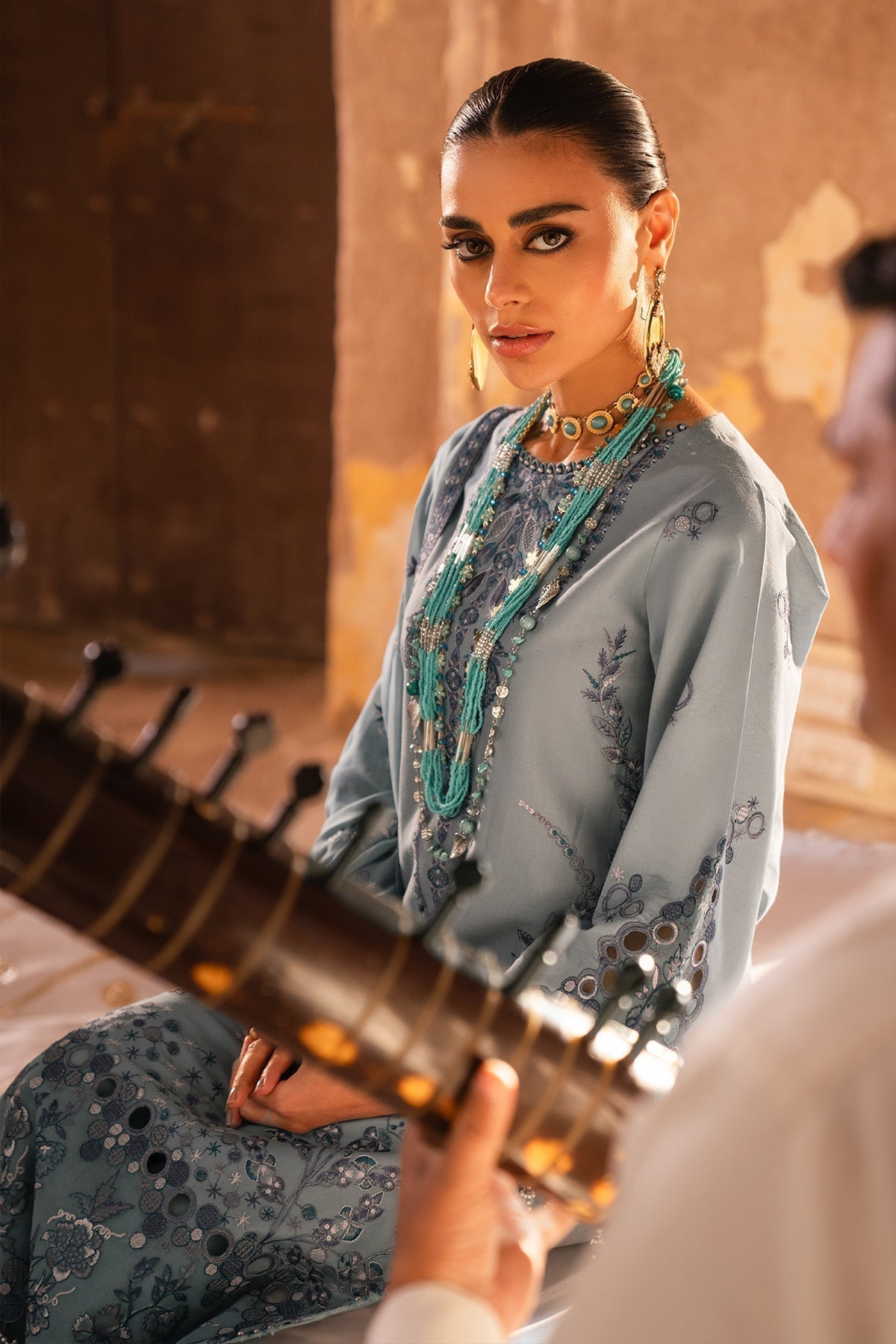 Alizeh | Rawayat Luxury Lawn 24 | Sahiba - Waniyas