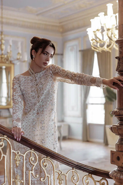 Saira Rizwan | Lumiere Festive 23 | DAISY SR-04