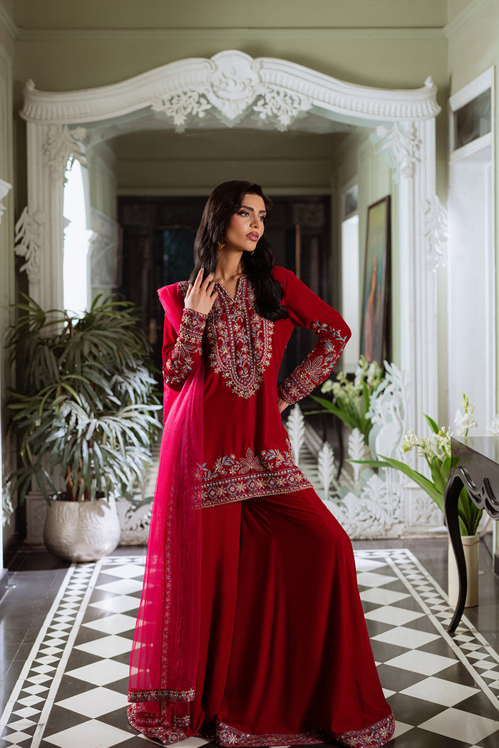 Saira Rizwan | Velvet Pret 25 | SHIREEN-SRVP25-04 - Formal Dress - available at Maria Faisal in UK and USA.