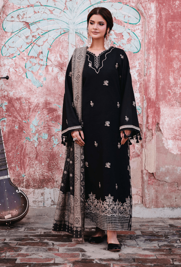 Humdum | Onora Chapter 2 | D01 - is Black dress from Humdum - Ladies Clothes - Maria Faisal