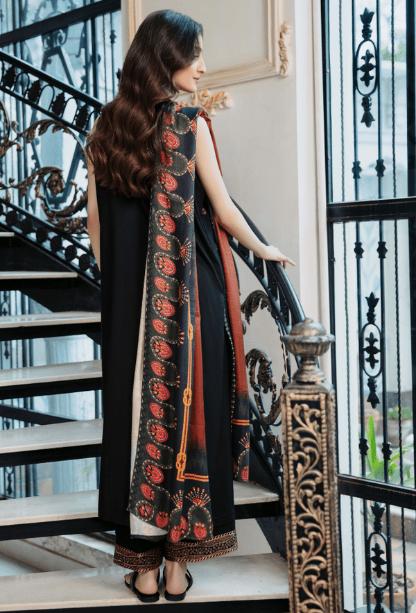 Humdum | Serene 26 | D03 - is Black dress from Humdum - Ladies Clothes - Maria Faisal