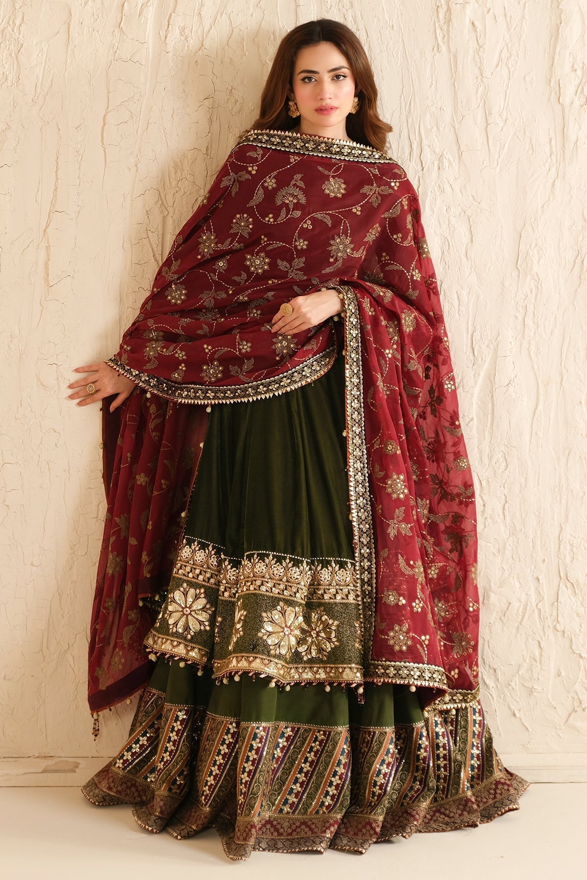 Jazmin | Velvet Edit 24 | Velvet Formal VF-2036 - Ladies Clothes - Maria Faisal