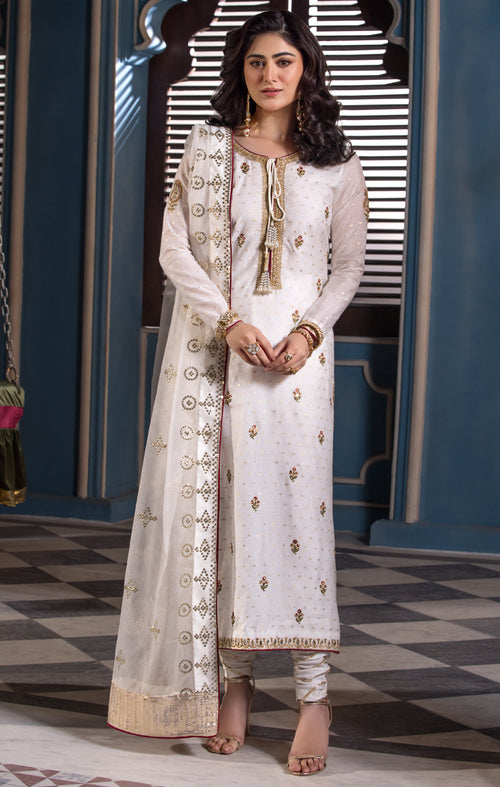 Maya | Mehr o Mah Formals | VARENA - Designer Dress with Intricate embroidery and embellishments. Shop elegent wedding dress at Maria Faisal.