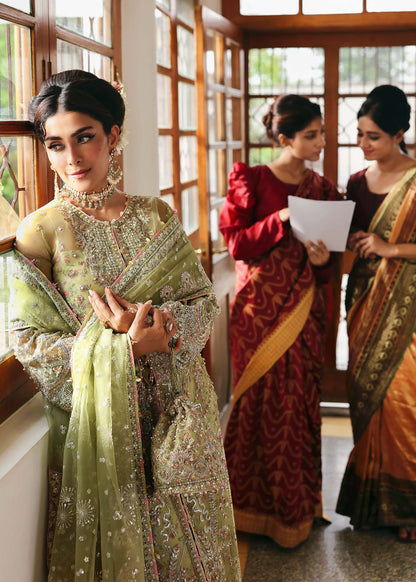 Kanwal Malik | Maahi Festive Formals 25 | Pakiza