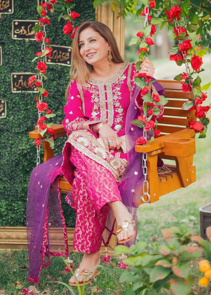 Mahgul | Dilara Formals | Farzina by Maria Faisal - Registered Vendor of : Mahgul - type : Ladies Clothes - 100% original wedding dresses