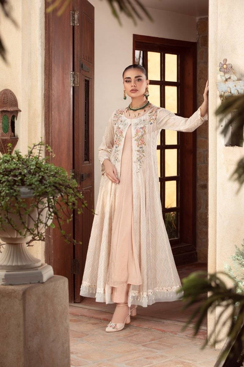 Panache | Pret | Ivory Buzz by Maria Faisal - Registered Vendor of : Panache By Mona - type : Ladies Clothes - 100% original wedding dresses