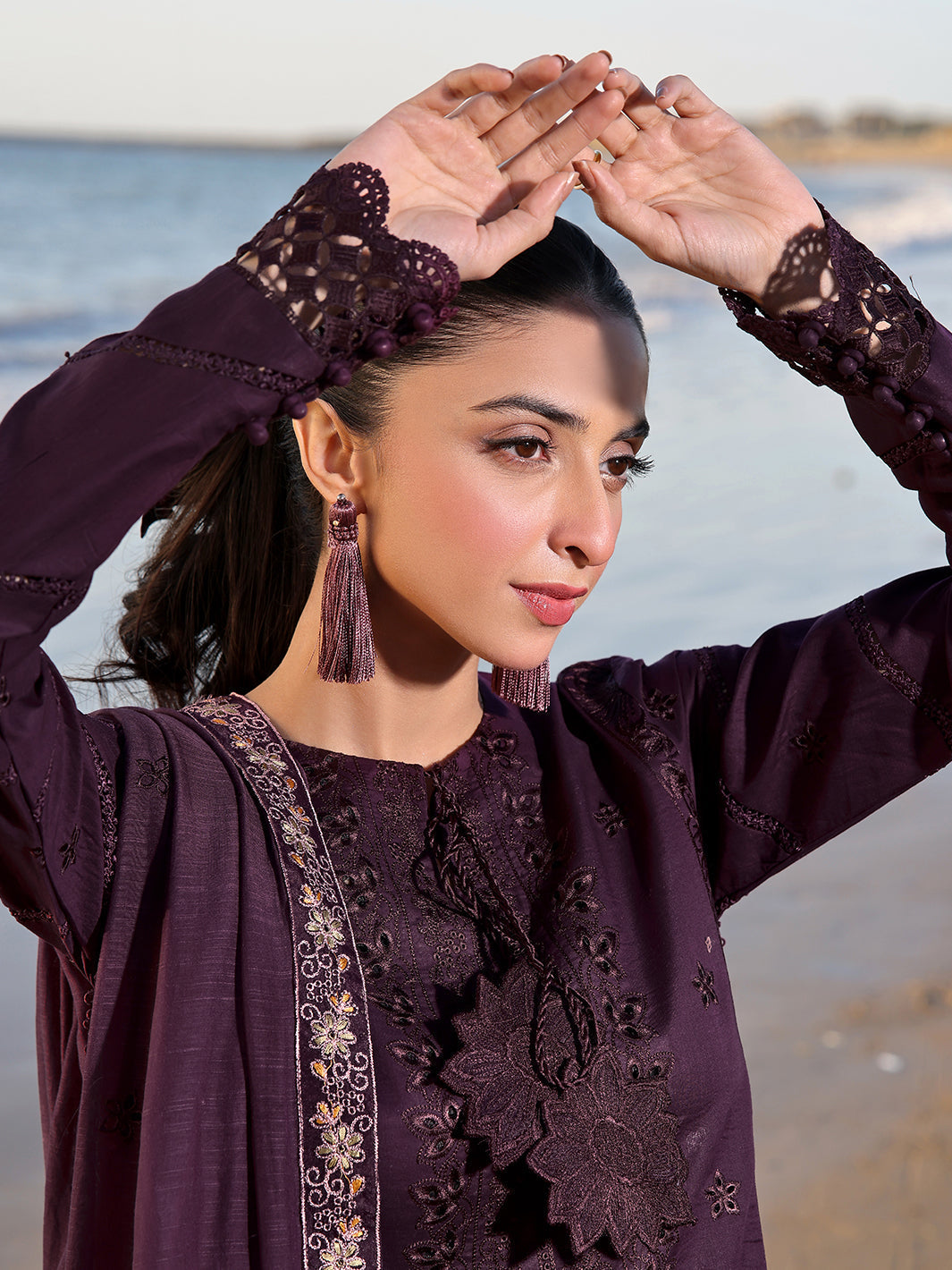 Izel | Saahil Signature Lawn 24 | CAIA - Waniyas