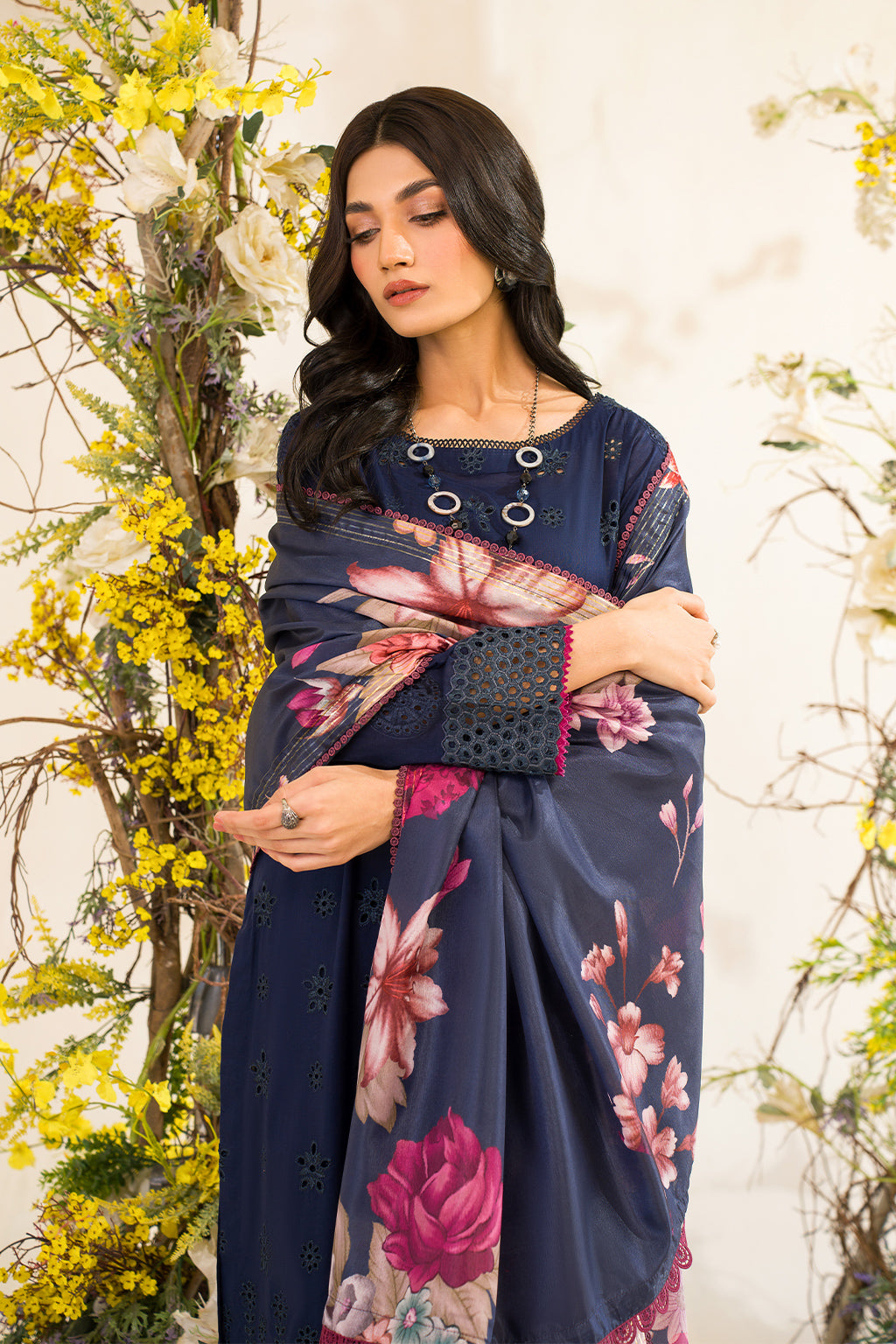 Iznik | Lawnkari 24 | UE-163 BLOOMEASE - Ladies Clothes - Maria Faisal