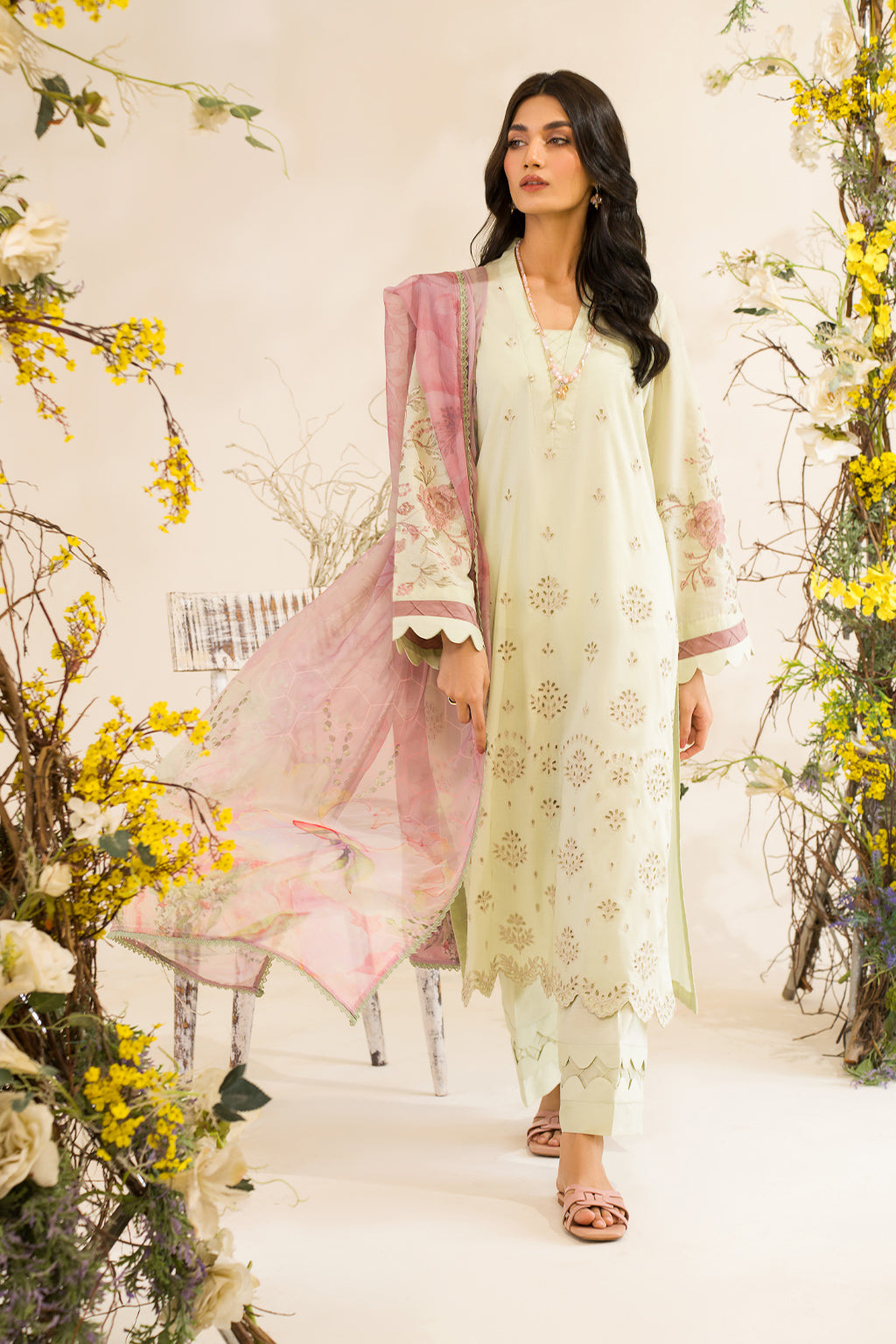 Iznik | Lawnkari 24 | UE-198 SILKGREEN - Ladies Clothes - Maria Faisal