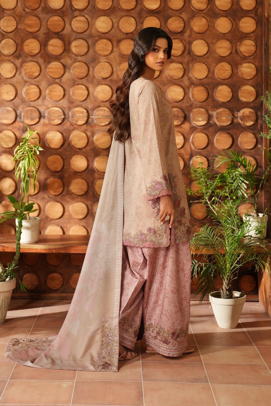 Iznik | Winter 25 | IPF - 09 - is Oyster Pink dress from Iznik - Ladies Clothes - Maria Faisal