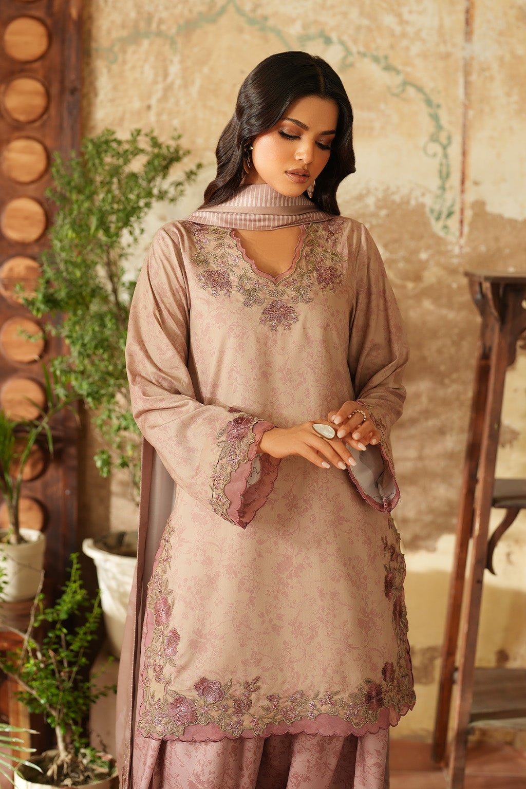 Iznik | Winter 25 | IPF - 09 - is Oyster Pink dress from Iznik - Ladies Clothes - Maria Faisal
