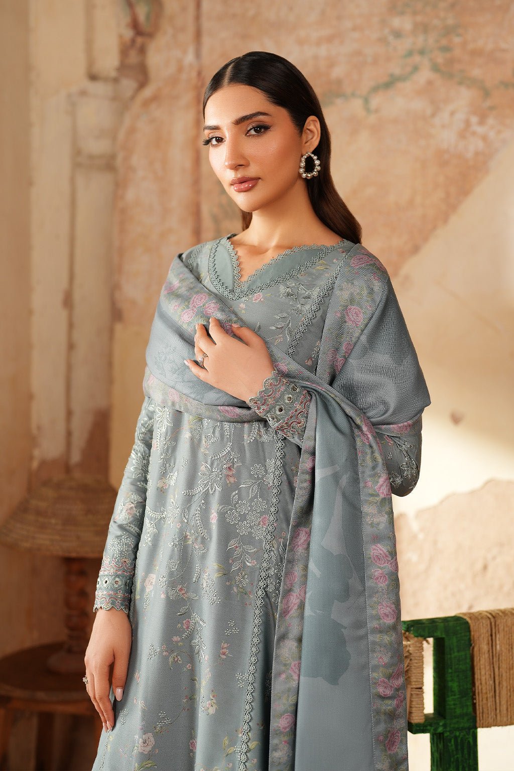 Iznik | Winter 25 | IPF - 10 - is Gray dress from Iznik - Ladies Clothes - Maria Faisal
